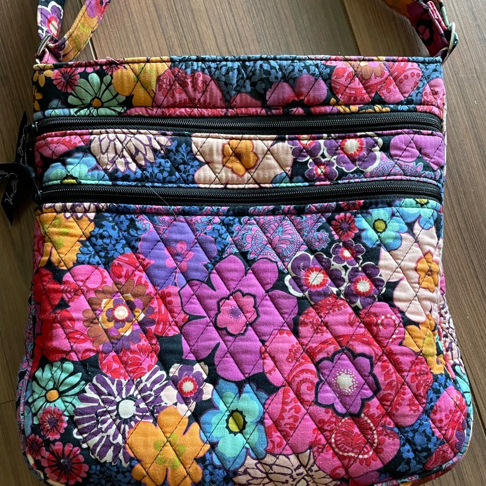 Vera Bradley Handbag Floral Design - Picture 3 of 7